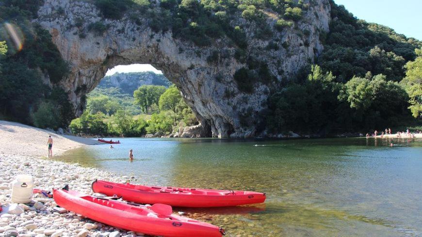 Charmante Maison Avec Terrasse Aux Portes De L'Ardeche Pont-Saint-Esprit Bagian luar foto
